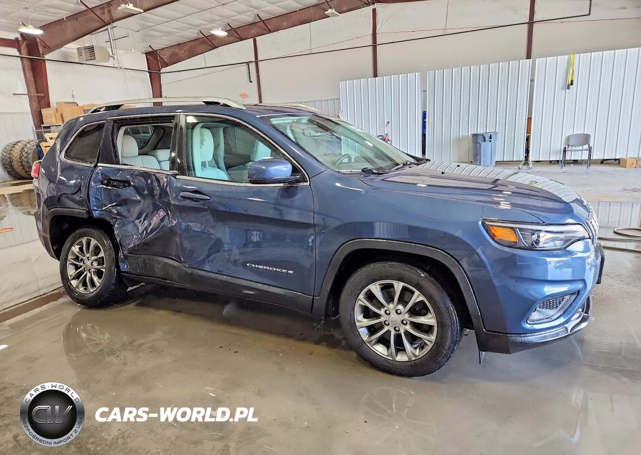 2021 Jeep Cherokee Latitude Lux VIN:1C4PJLMN3MD154915 - 4