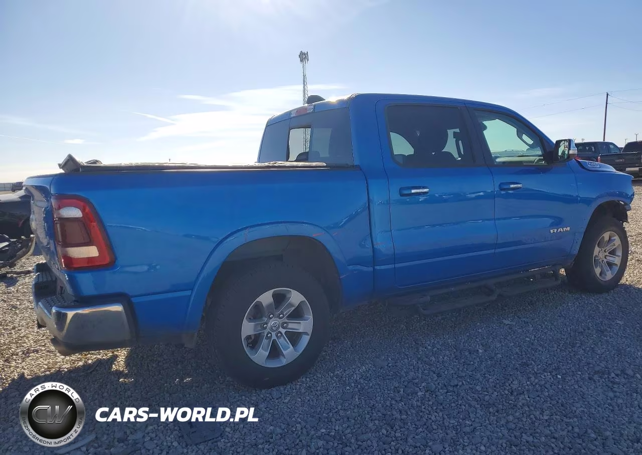 2021 Ram 1500 Laramie VIN:1C6SRFJT4MN697098 - 3