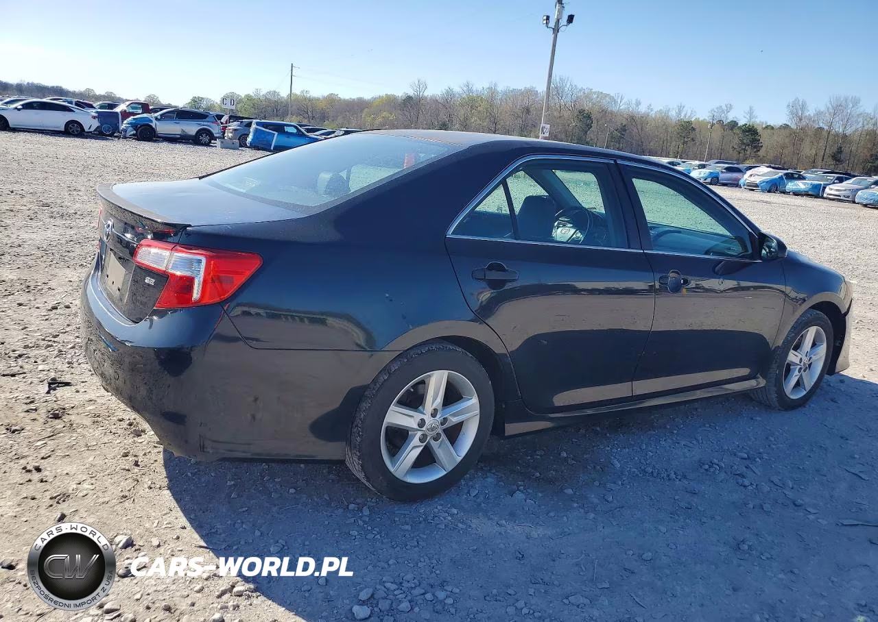 2013 Toyota Camry Se VIN:4T1BF1FK7DU704826 - 3