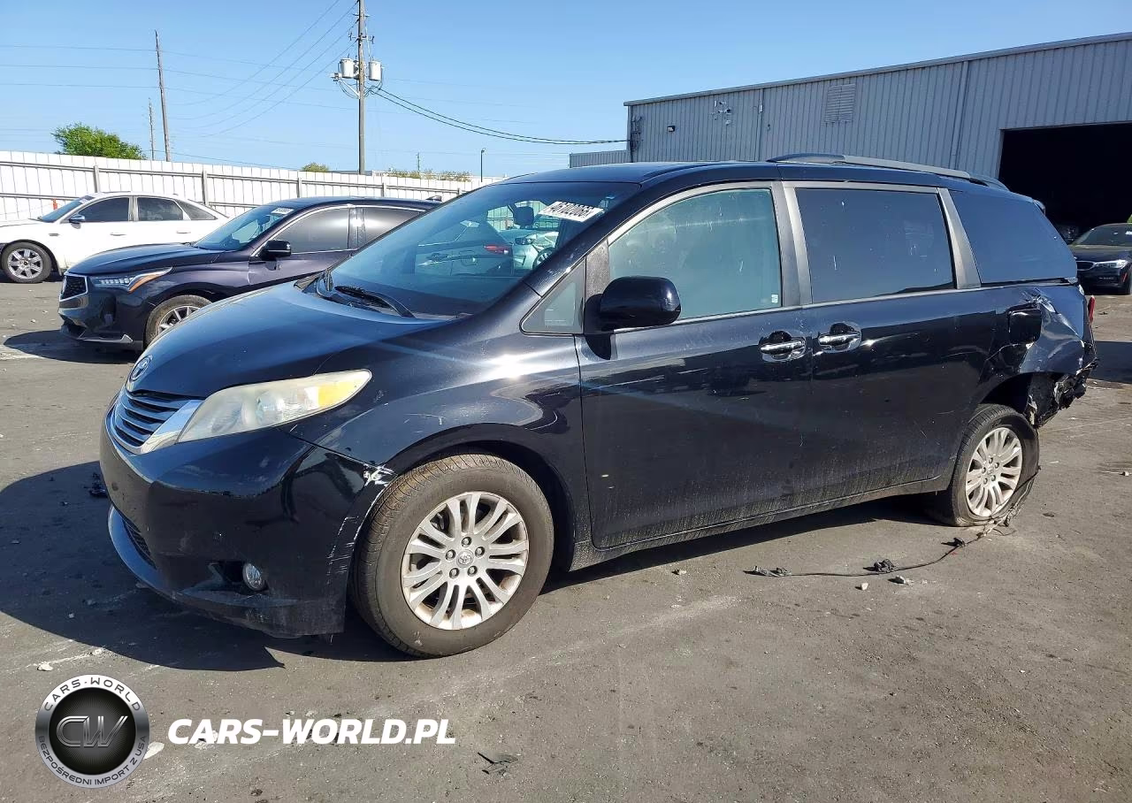 2017 Toyota Sienna Xle 8-Passenger