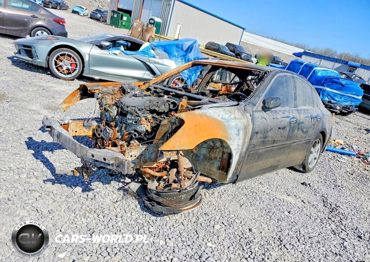 2003 Infiniti G35 Base