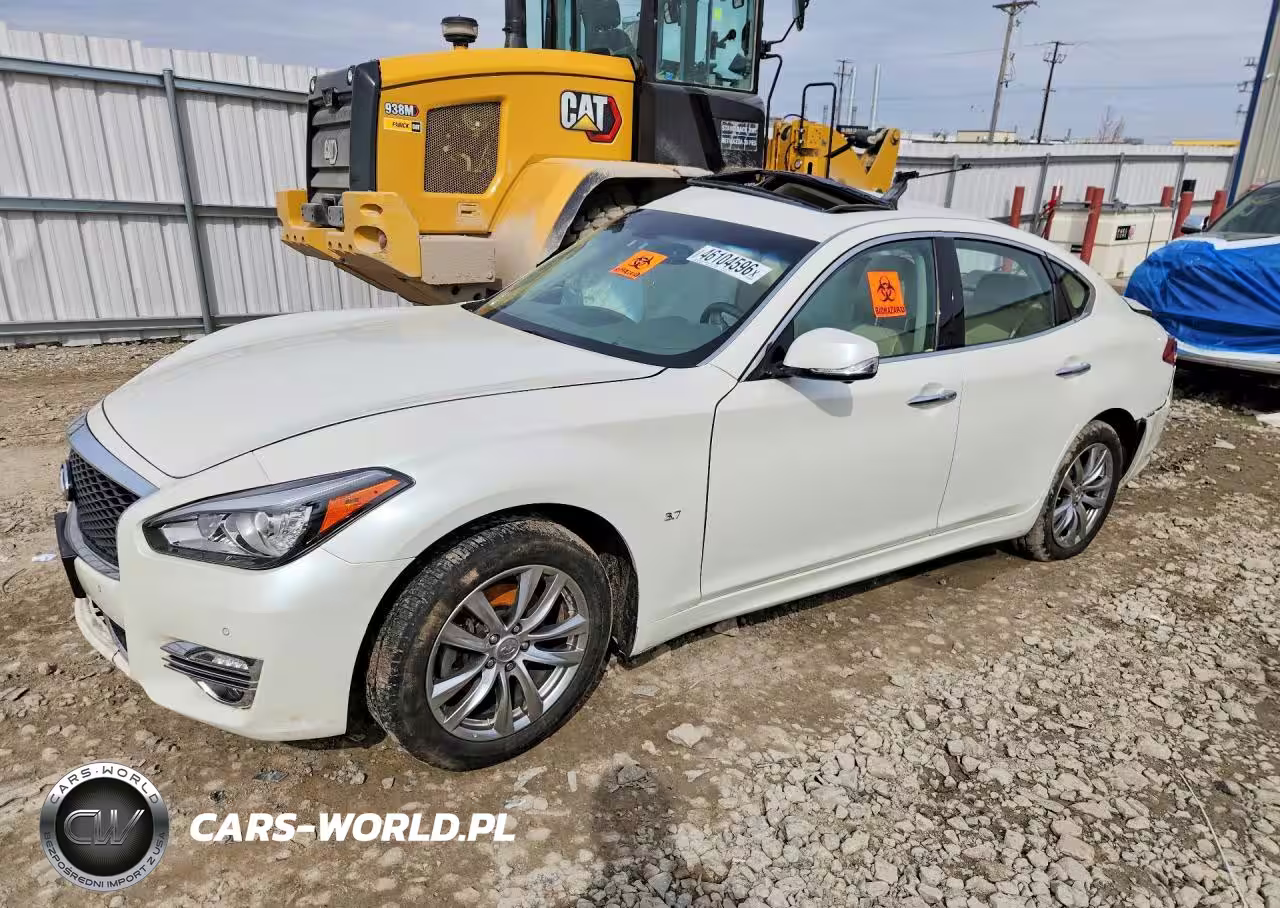 2018 Infiniti Q70 3.7 Luxe