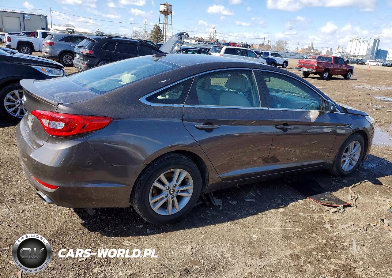 2015 Hyundai Sonata Se VIN:5NPE24AF0FH222379 - 3