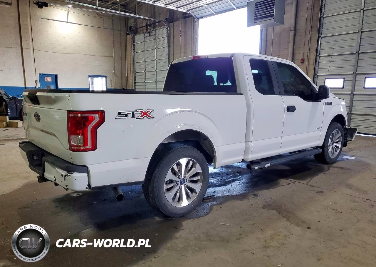2017 Ford F150 Super Cab VIN:1FTEX1CP4HFA84526 - 3