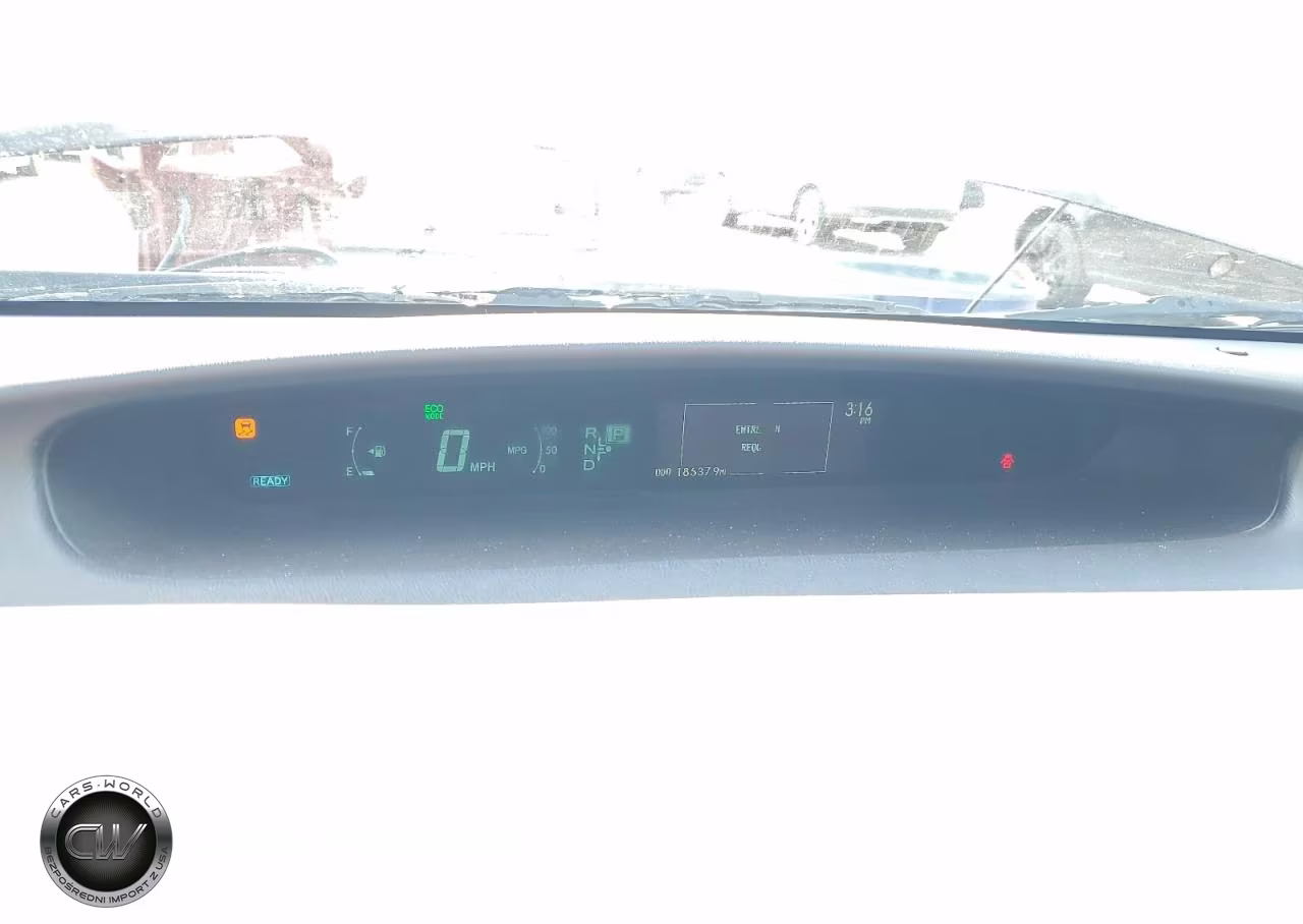 2015 Toyota Prius Three VIN:JTDKN3DU6F0424588 - 9