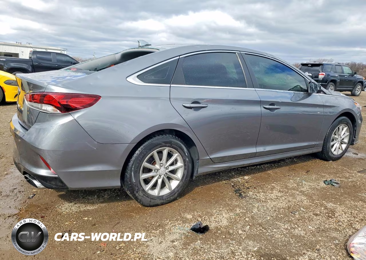 2018 Hyundai Sonata Se VIN:5NPE24AF8JH668983 - 3
