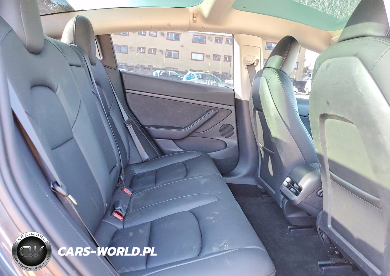 2023 Tesla Model 3 VIN:5YJ3E1EA0PF699390 - 10