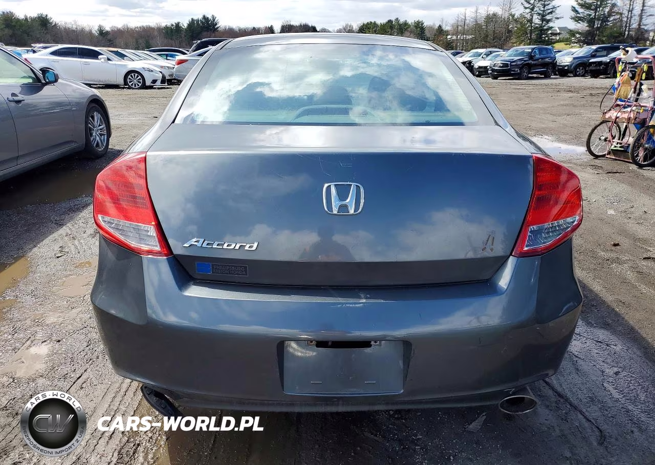 2011 Honda Accord Ex VIN:1HGCS1B74BA002369 - 6