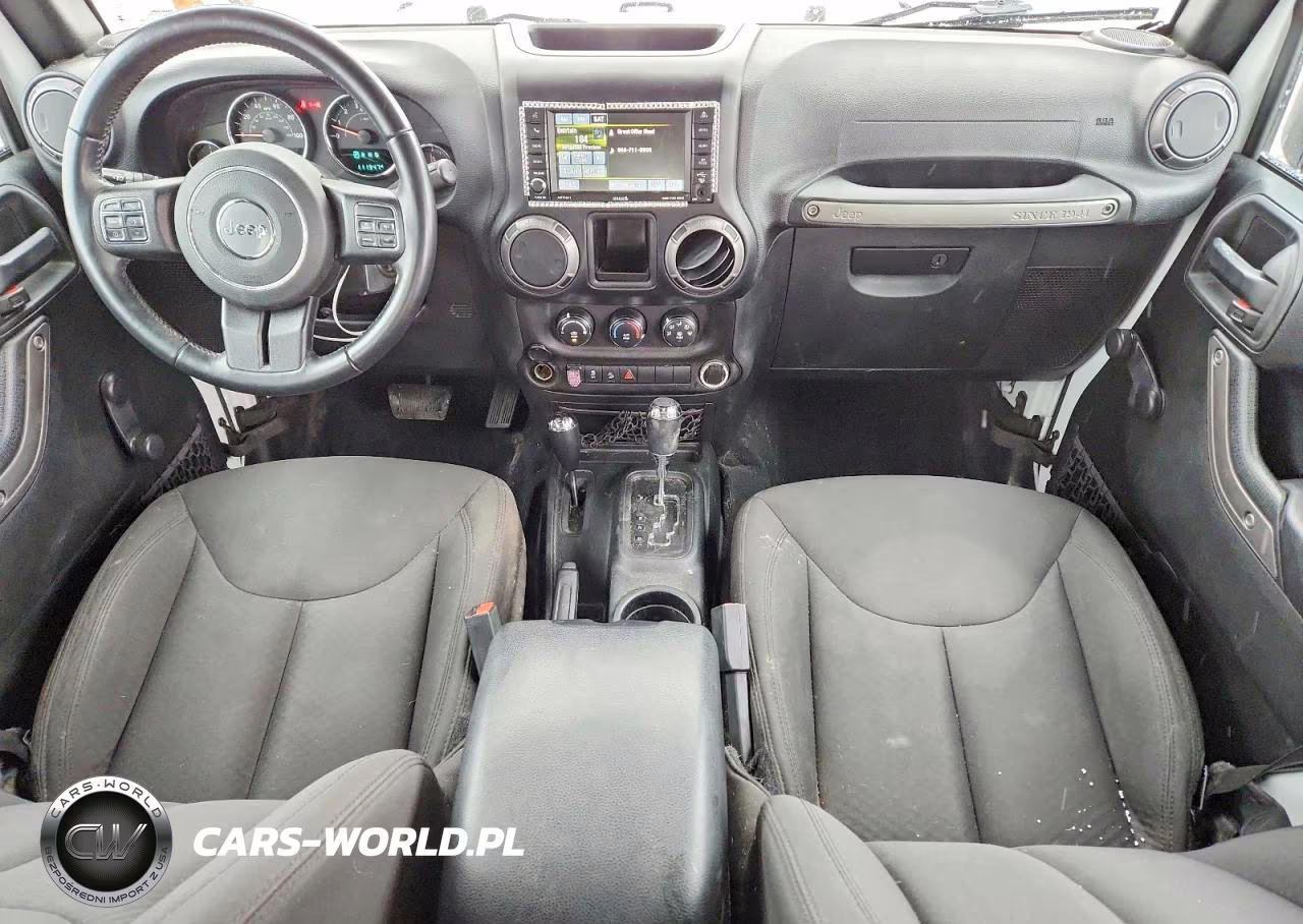 2017 Jeep Wrangler Unlimited Sport VIN:1C4BJWDG8HL699646 - 8