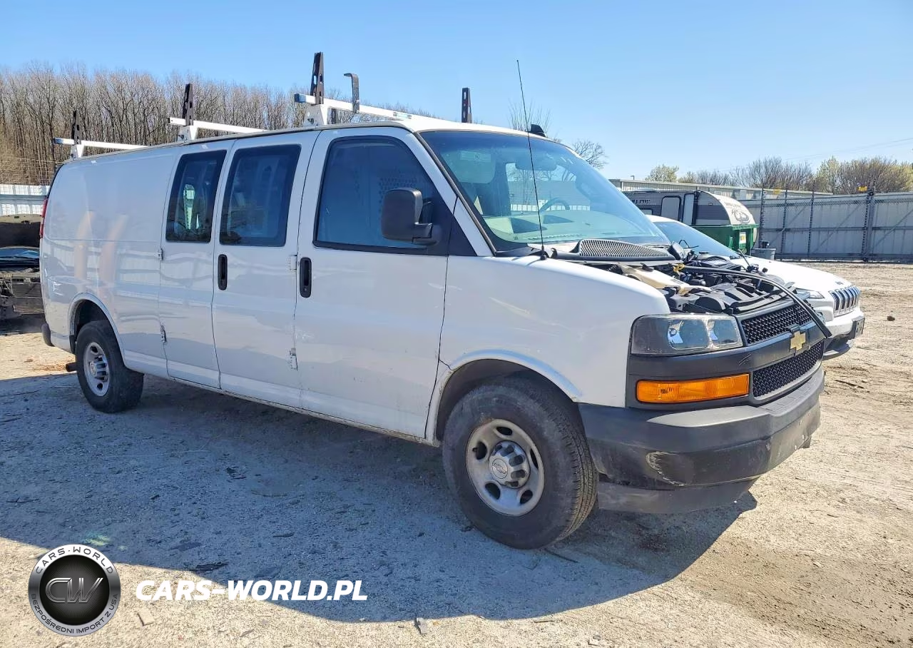 2019 Chevrolet Express 2500 Cargo Utility - Service Van VIN:1GCWGBFB9K1153550 - 4