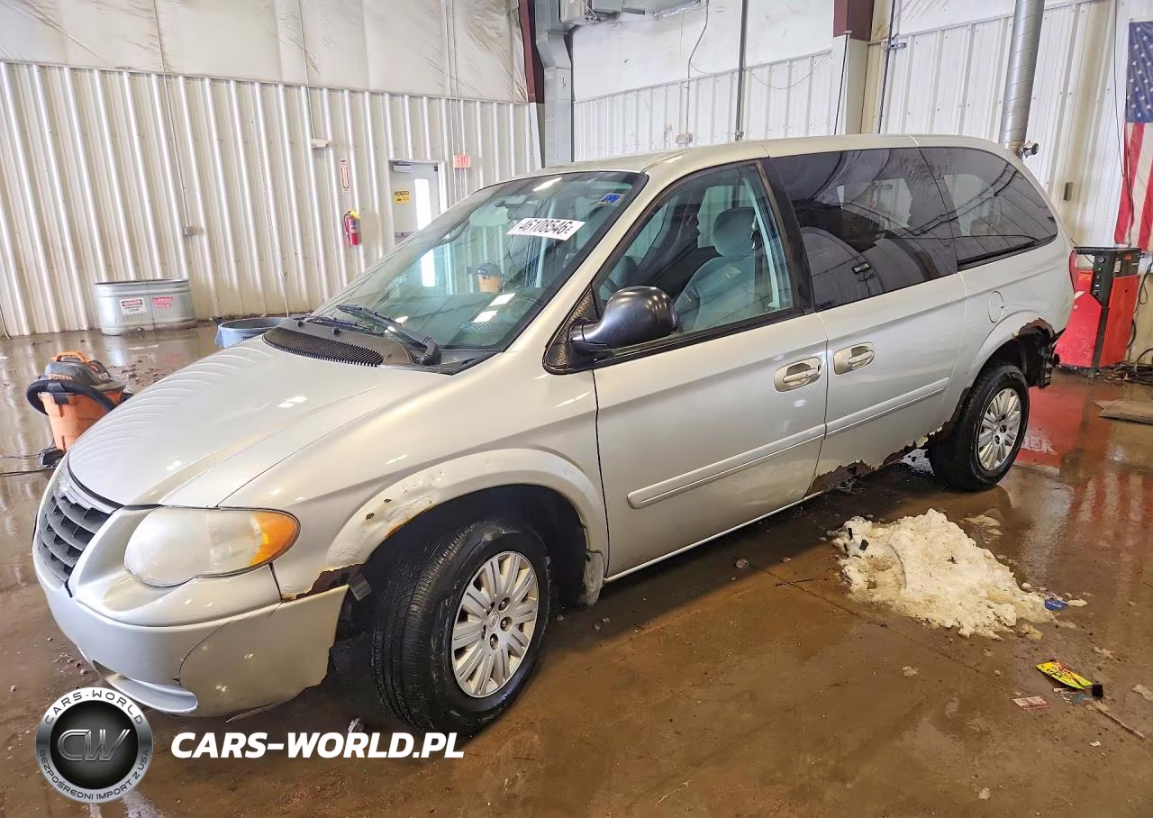 2007 Chrysler Town & Country Lx