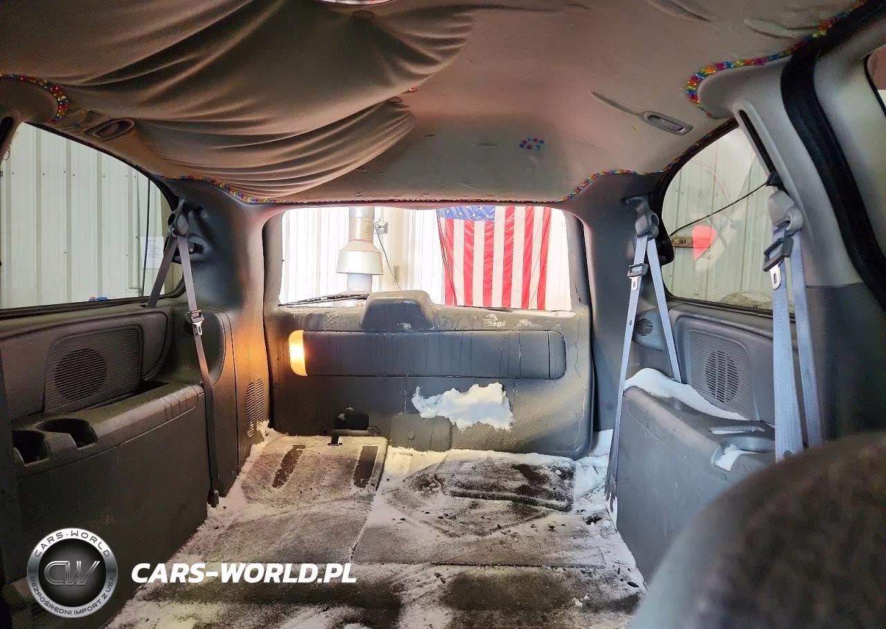 2007 Chrysler Town & Country Lx VIN:2A4GP44R47R236364 - 10