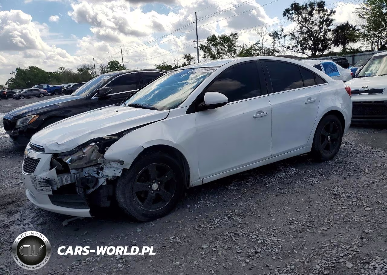 2014 Chevrolet Cruze Lt – zdjęcie 1 z 12