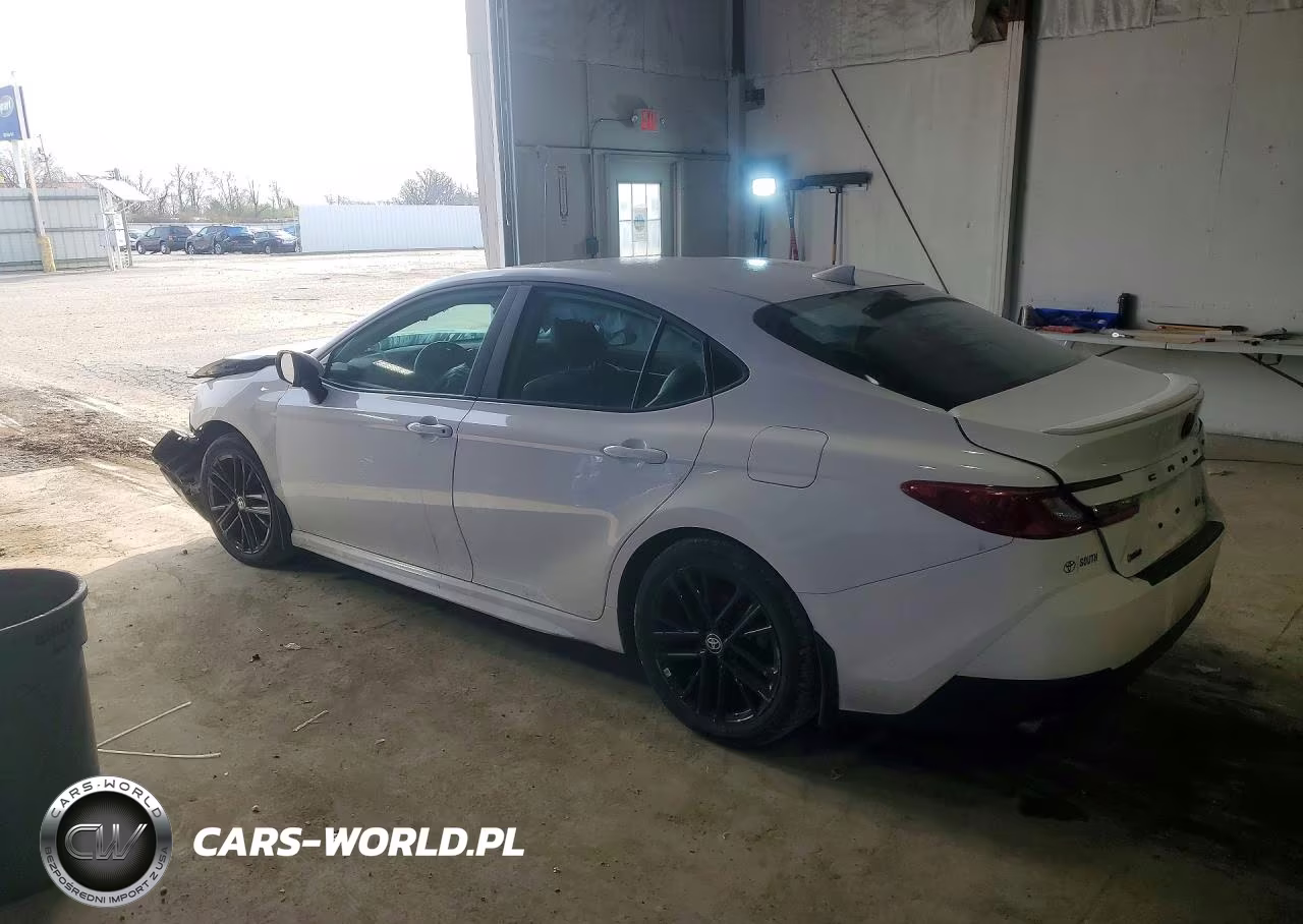 2025 Toyota Camry Se VIN:4T1DAACK0SU575479 - 2