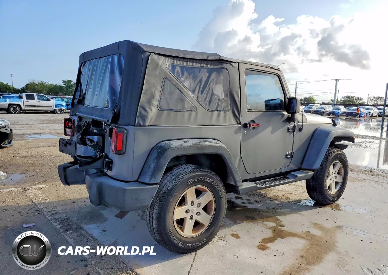 2007 Jeep Wrangler X VIN:1J4FA24197L153582 - 3