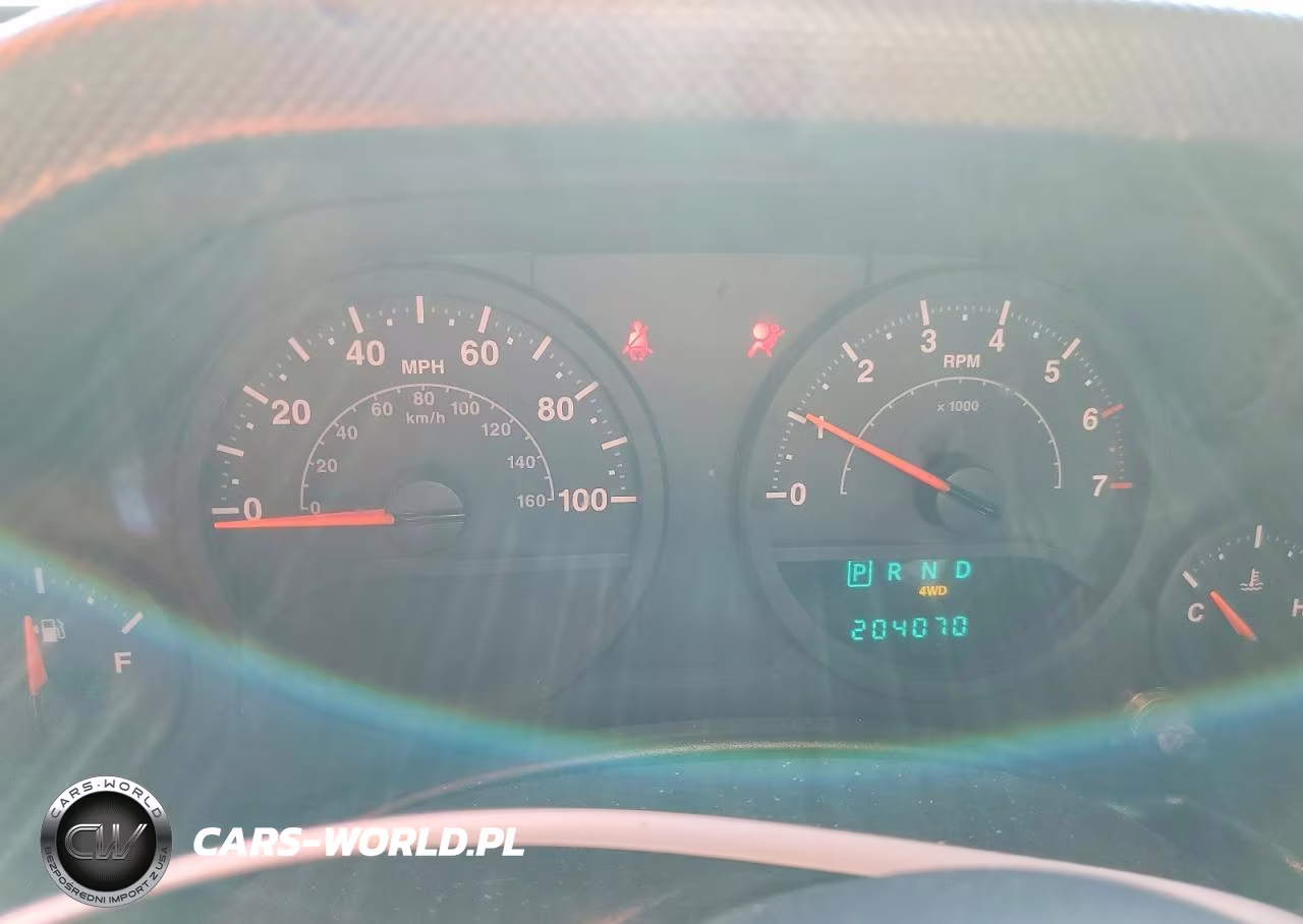 2007 Jeep Wrangler X VIN:1J4FA24197L153582 - 9