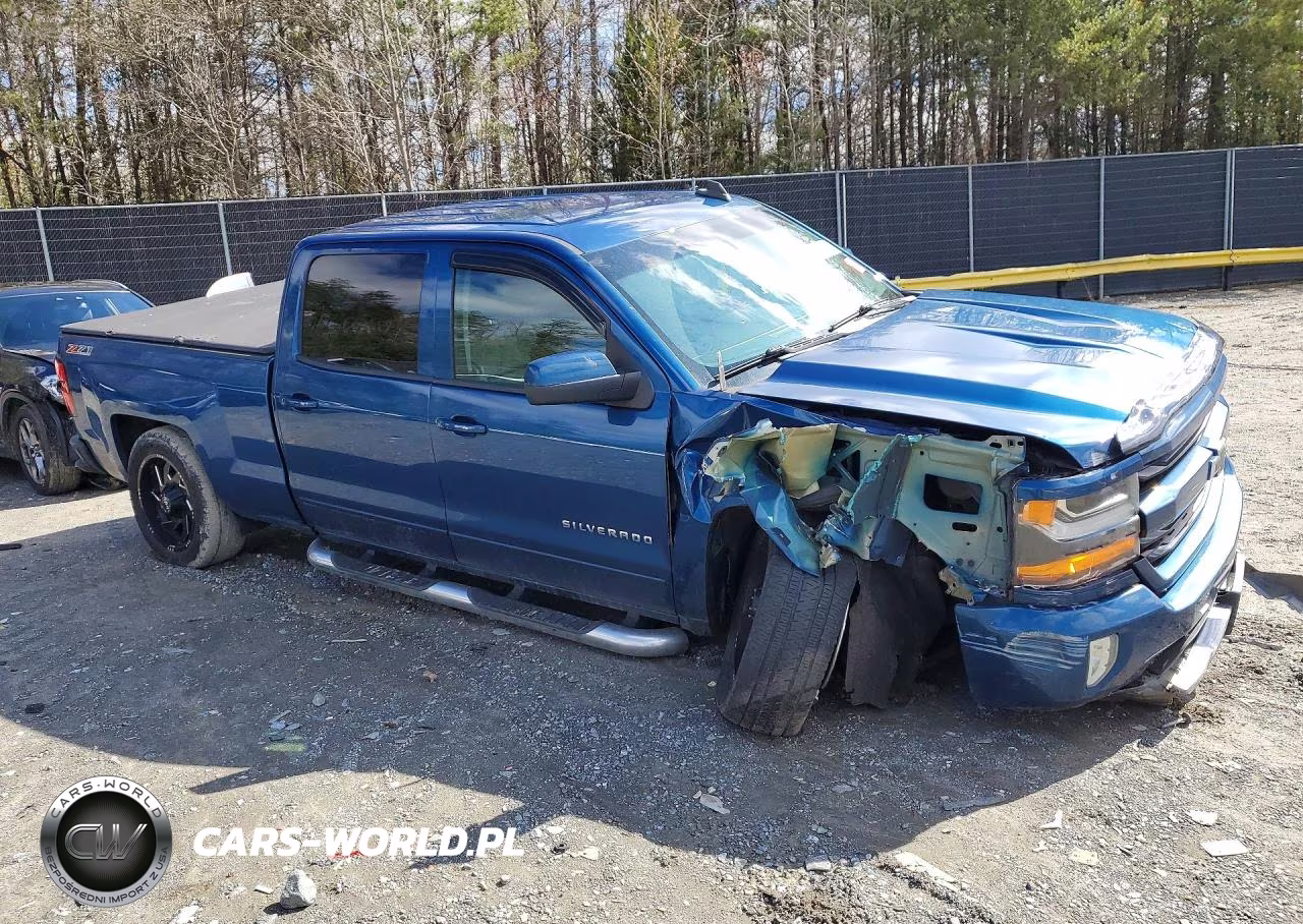 2017 Chevrolet Silverado K1500 Lt VIN:3GCUKRECXHG435702 - 4
