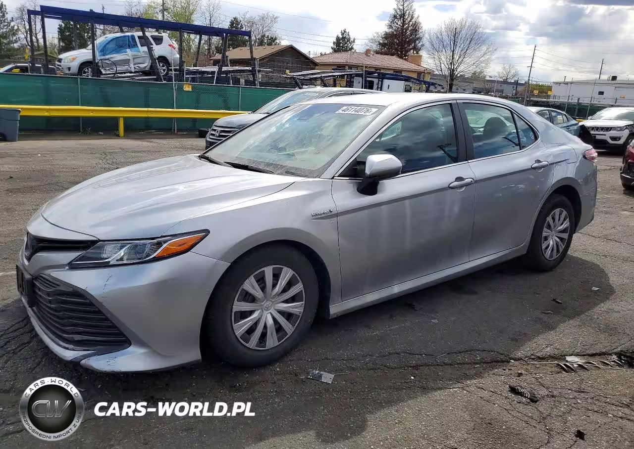 2018 Toyota Camry Hybrid Le