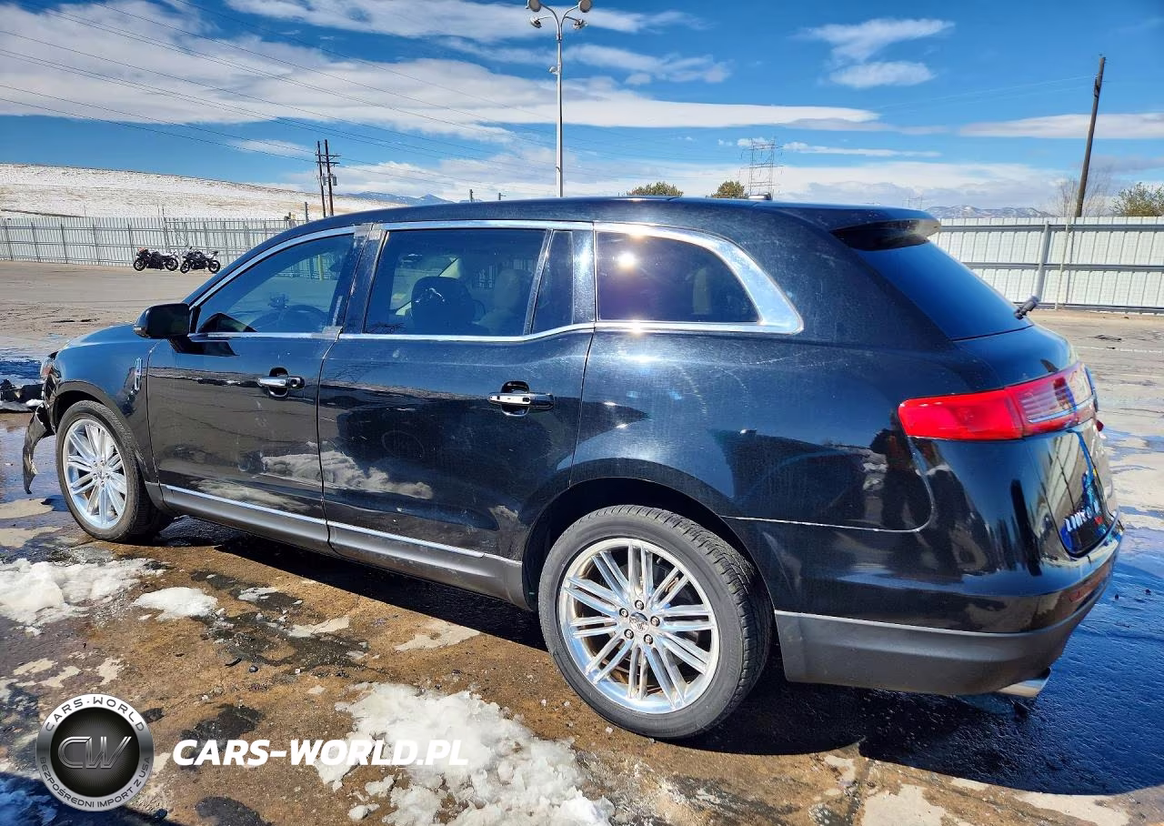2019 Lincoln Mkt VIN:2LMHJ5AT9KBL00126 - 2