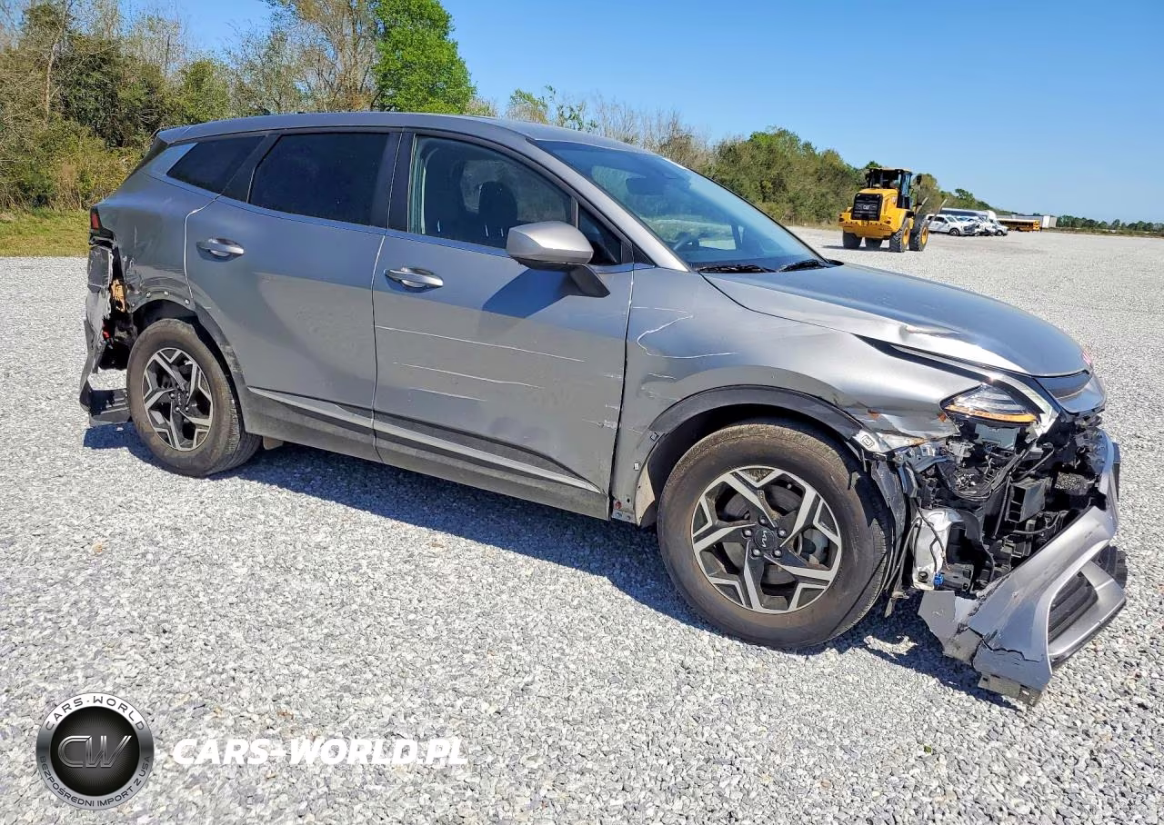 2025 Kia Sportage Lx VIN:KNDPU3DF2S7358228 - 4