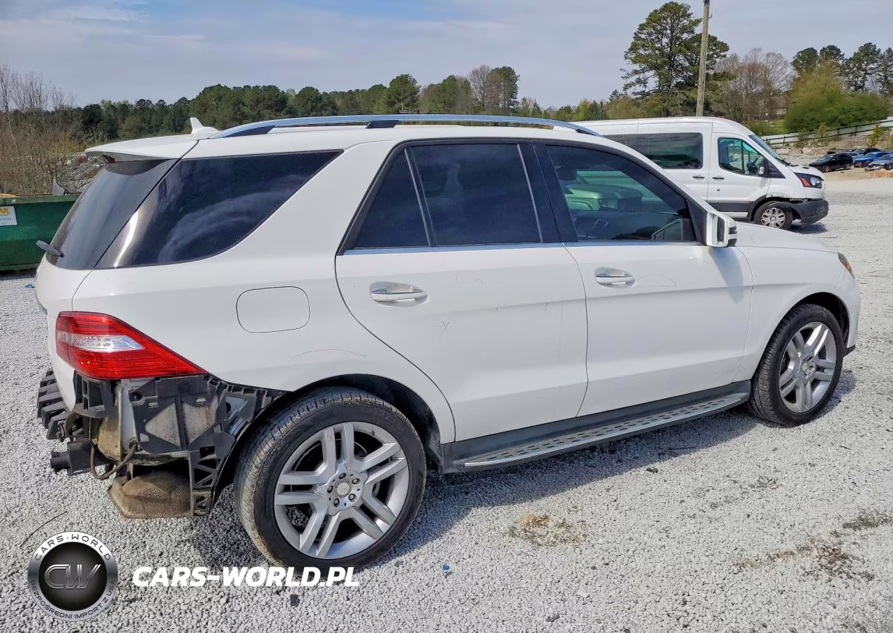 2015 Mercedes-Benz Ml 350 VIN:4JGDA5JB1FA530083 - 3