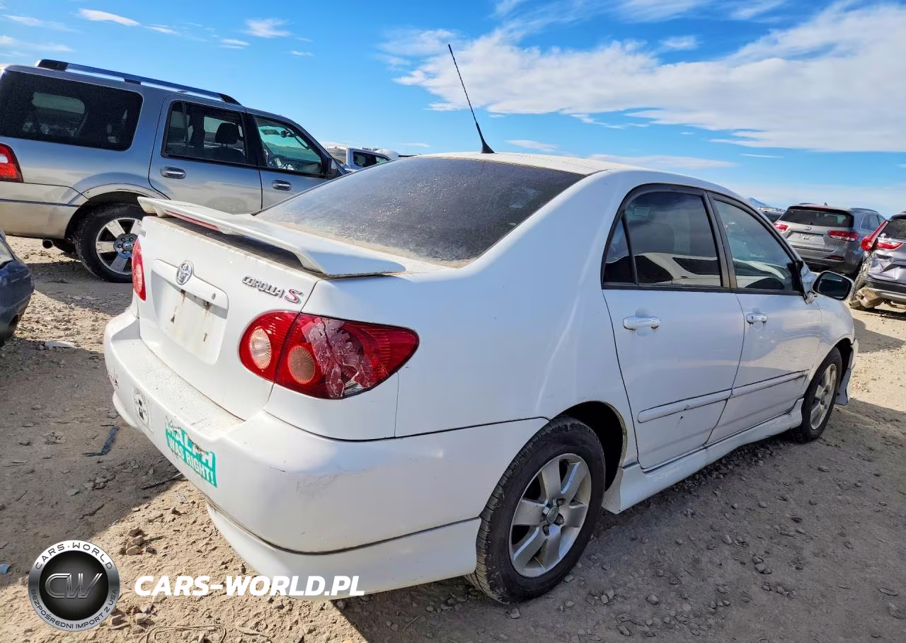 2007 Toyota Corolla S VIN:1NXBR32E67Z877423 - 3