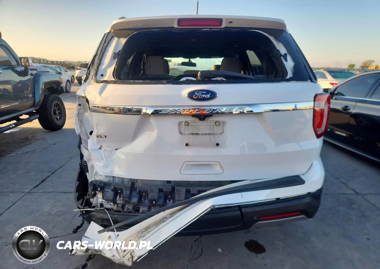 2019 Ford Explorer Xlt VIN:1FM5K7D89KGA87850 - 6