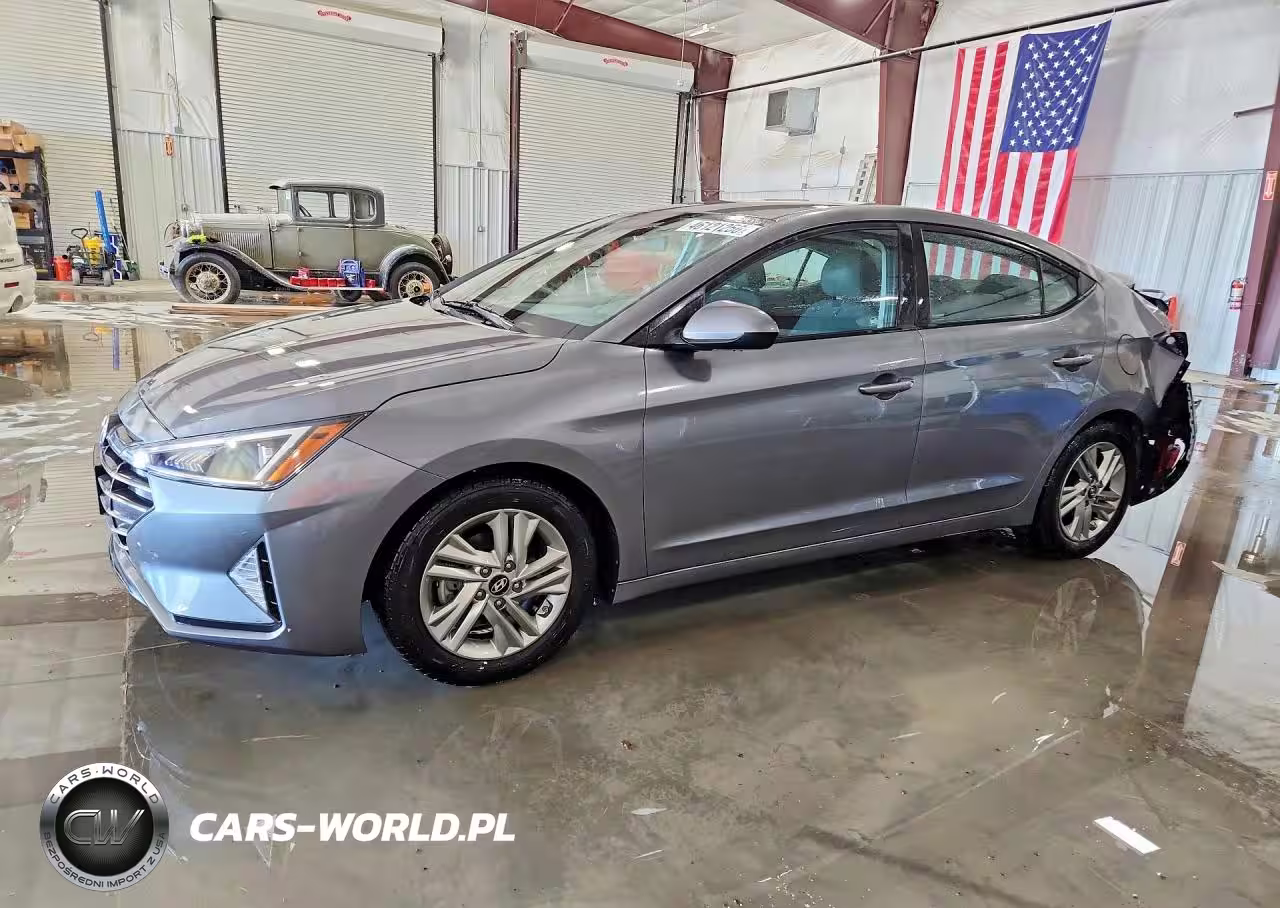 2019 Hyundai Elantra Sel
