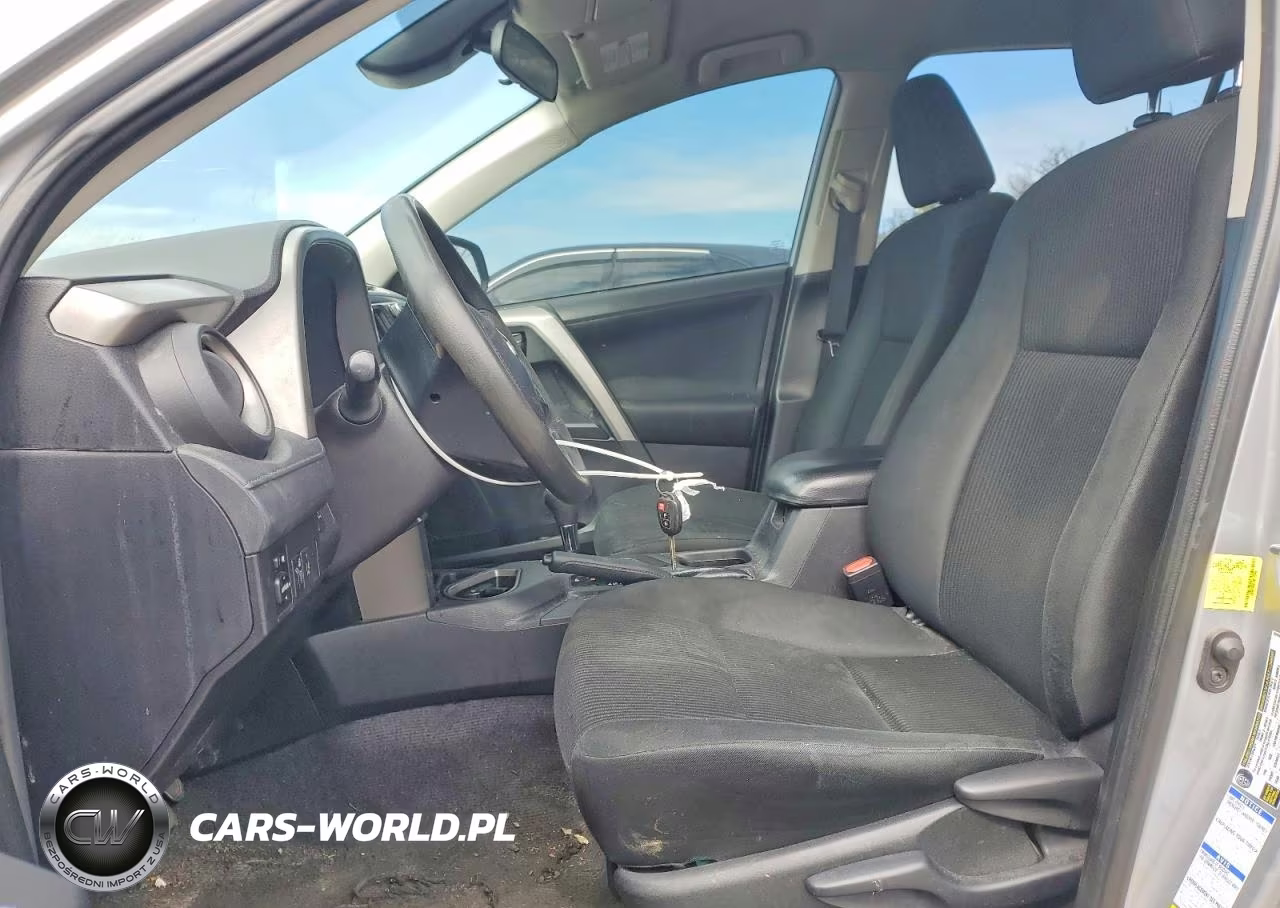 2018 Toyota Rav4 Le VIN:2T3BFREV0JW729984 - 7