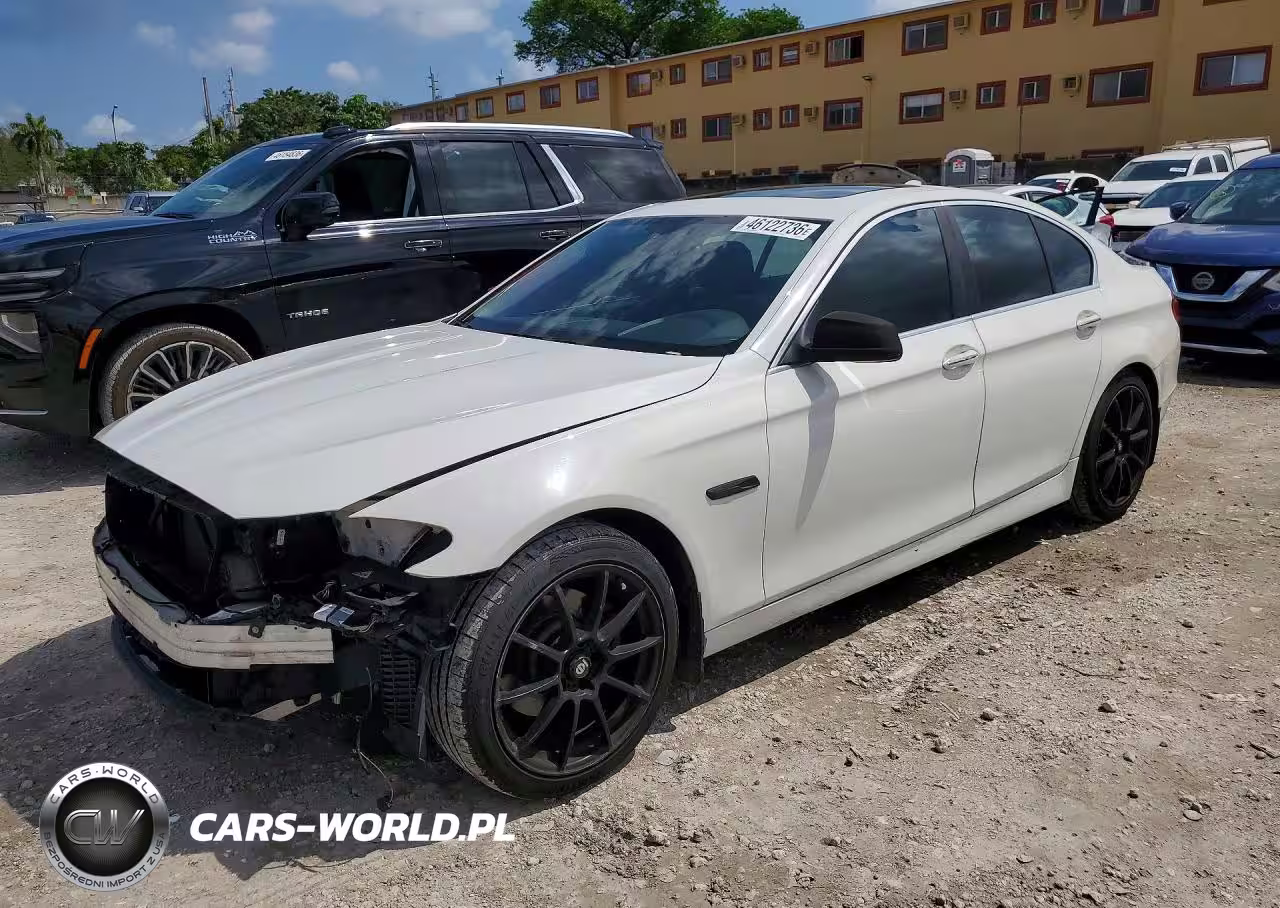 2011 BMW Motorrad 528