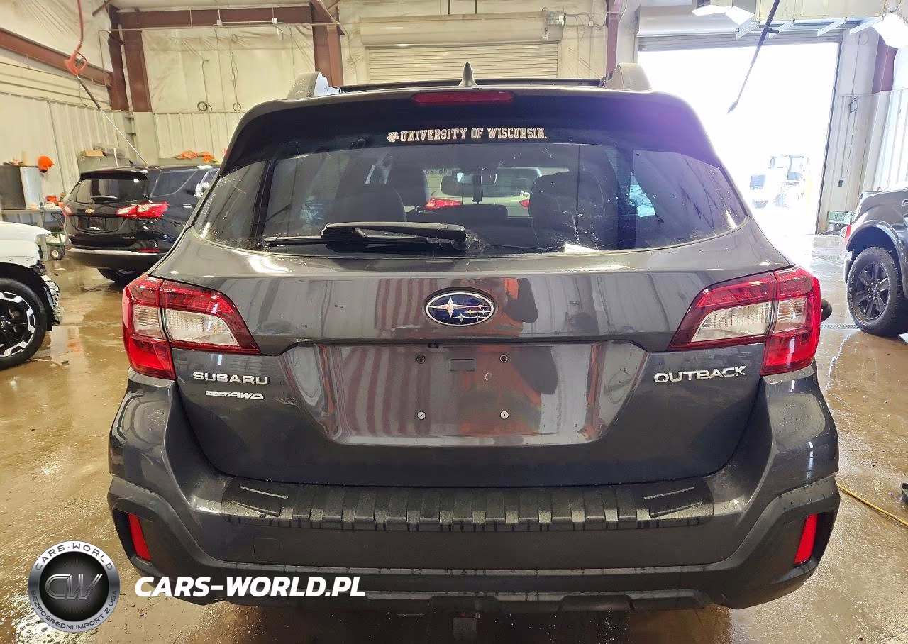 2018 Subaru Outback 2.5I Premium VIN:4S4BSACC4J3350550 - 6