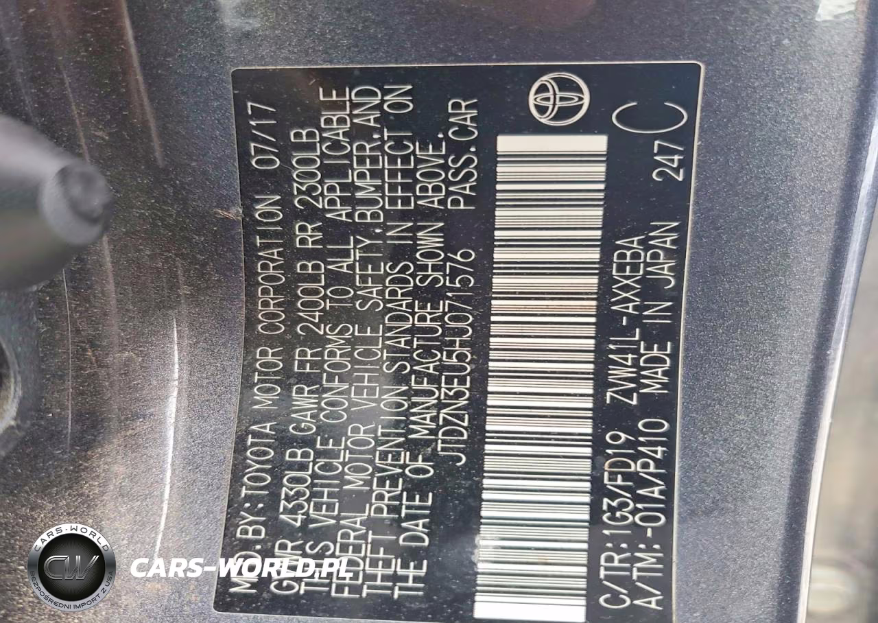 2017 Toyota Prius V Two VIN:JTDZN3EU5HJ071576 - 12