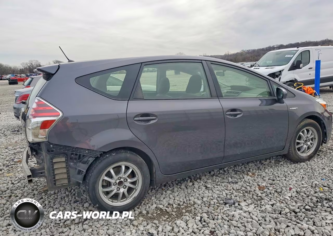 2017 Toyota Prius V Two VIN:JTDZN3EU5HJ071576 - 3