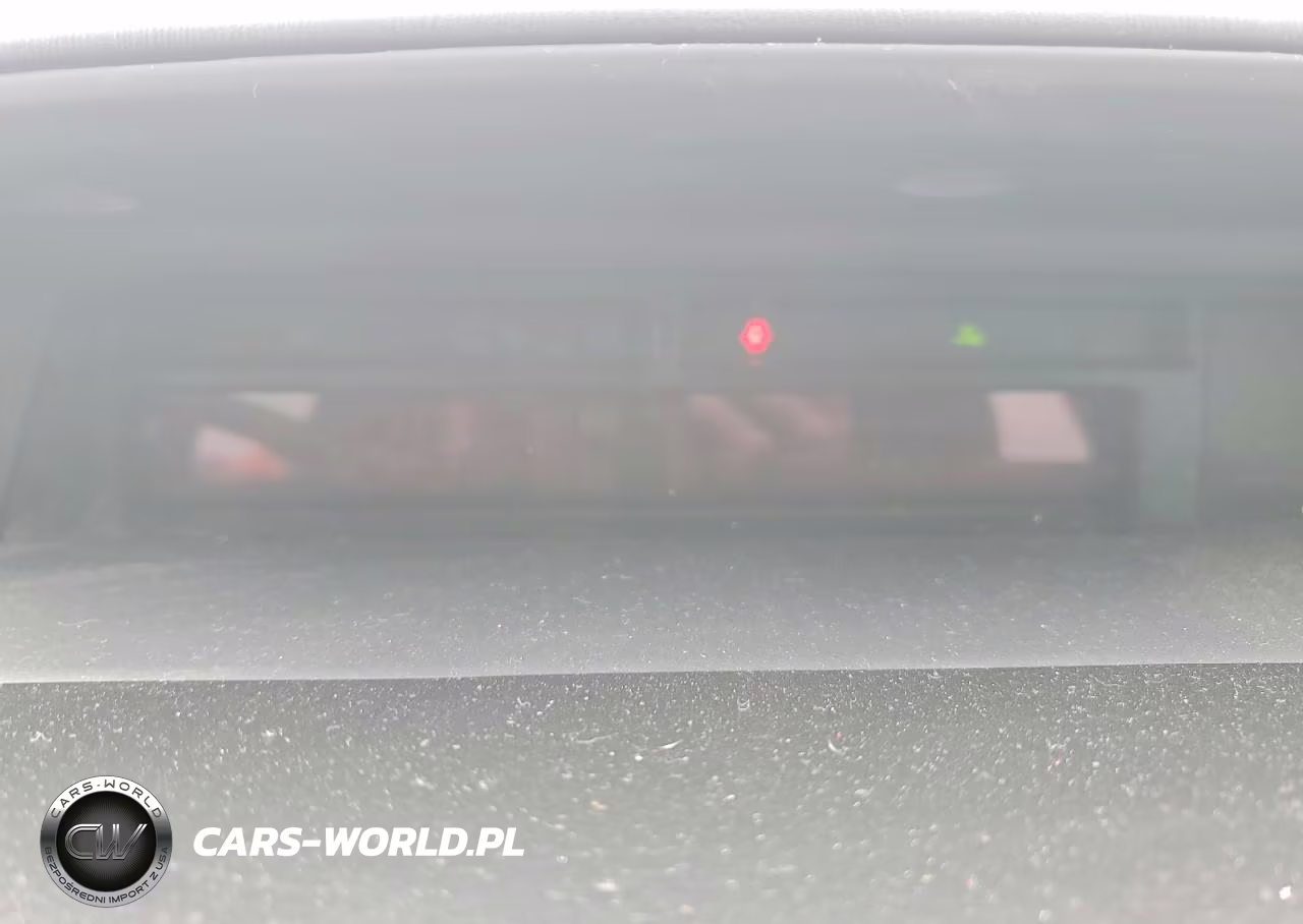 2017 Toyota Prius V Two VIN:JTDZN3EU5HJ071576 - 9