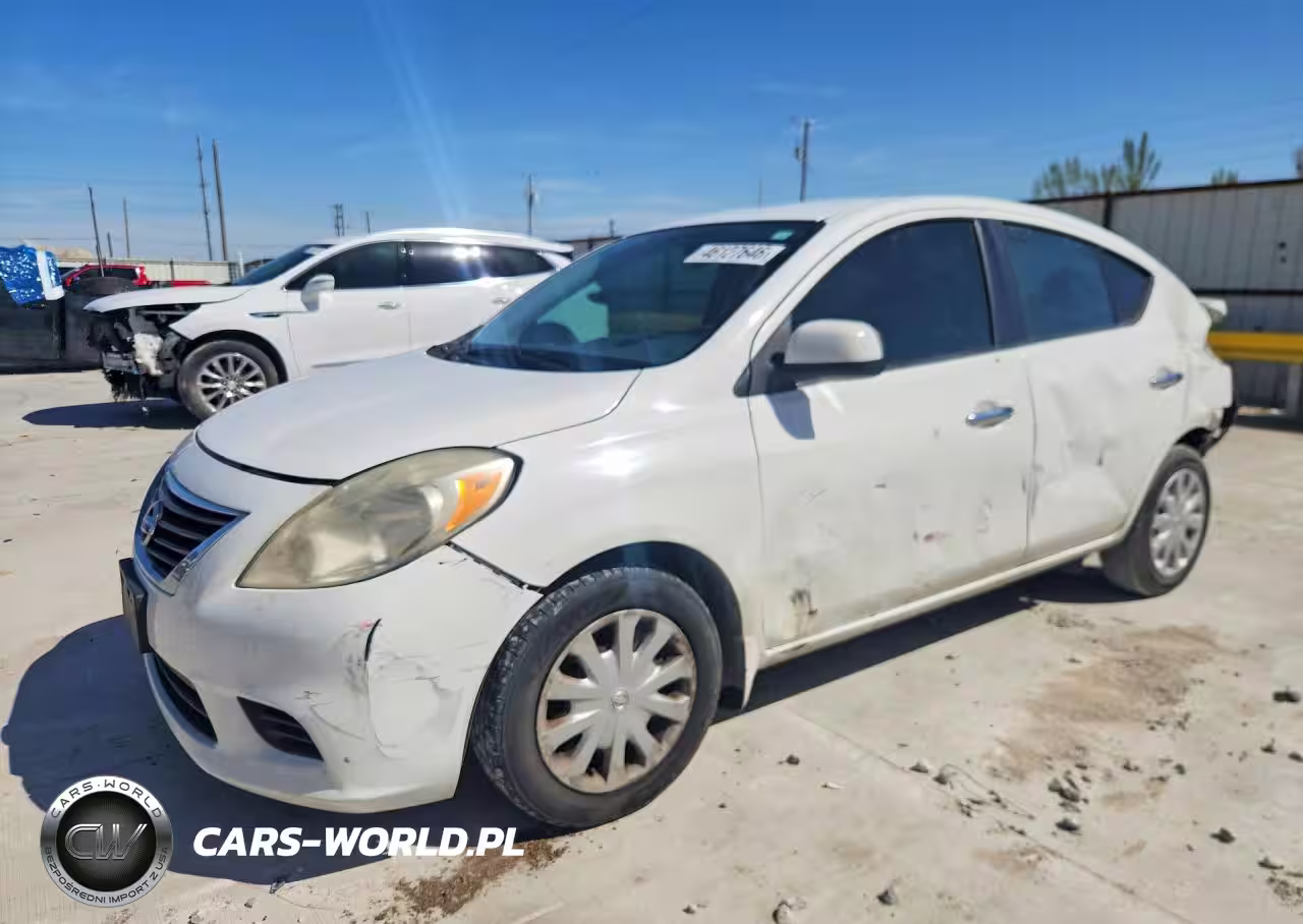 2013 Nissan Versa 1.6 S