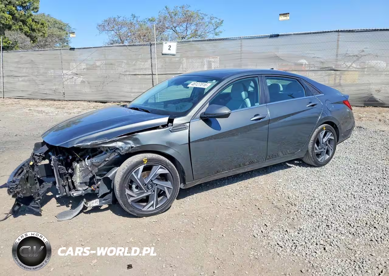 2025 Hyundai Elantra Hybrid Limited