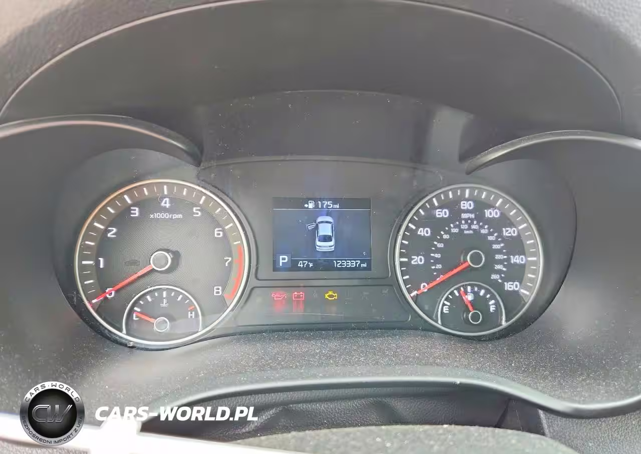 2019 Kia Optima Lx VIN:5XXGT4L33KG338464 - 9