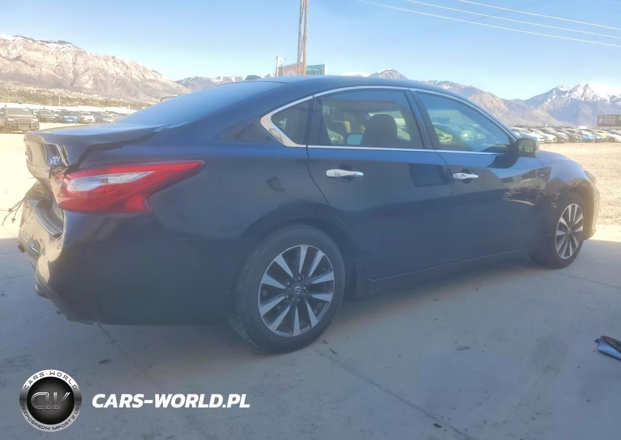 2017 Nissan Altima 2.5 Sv VIN:1N4AL3AP3HC146787 - 3
