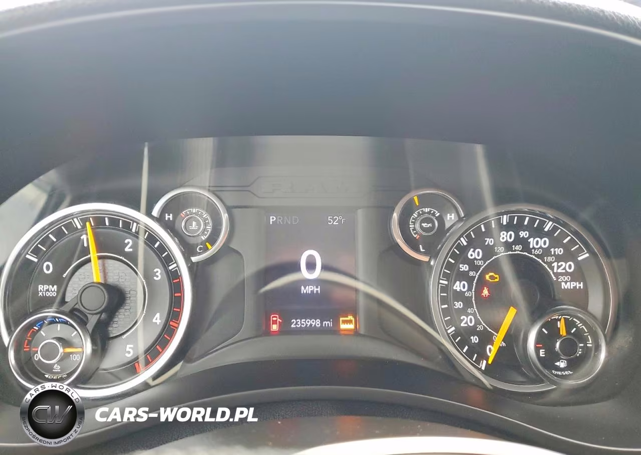 2021 Ram 2500 Big Horn VIN:3C6UR5JL5MG653185 - 9