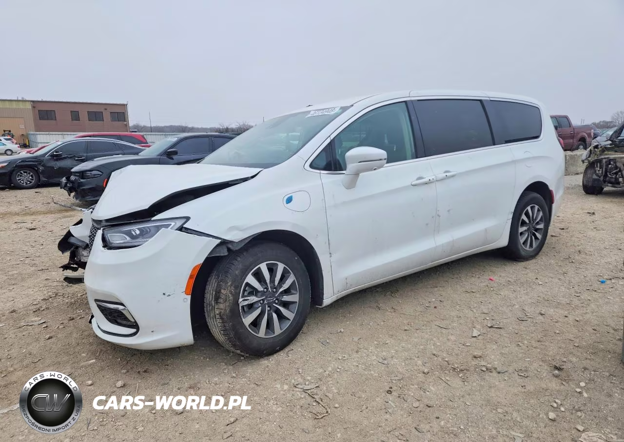 2022 Chrysler Pacifica Hybrid Touring L