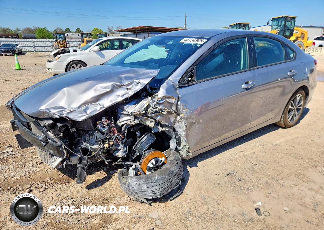2024 Kia Forte Lxs – zdjęcie 1 z 13