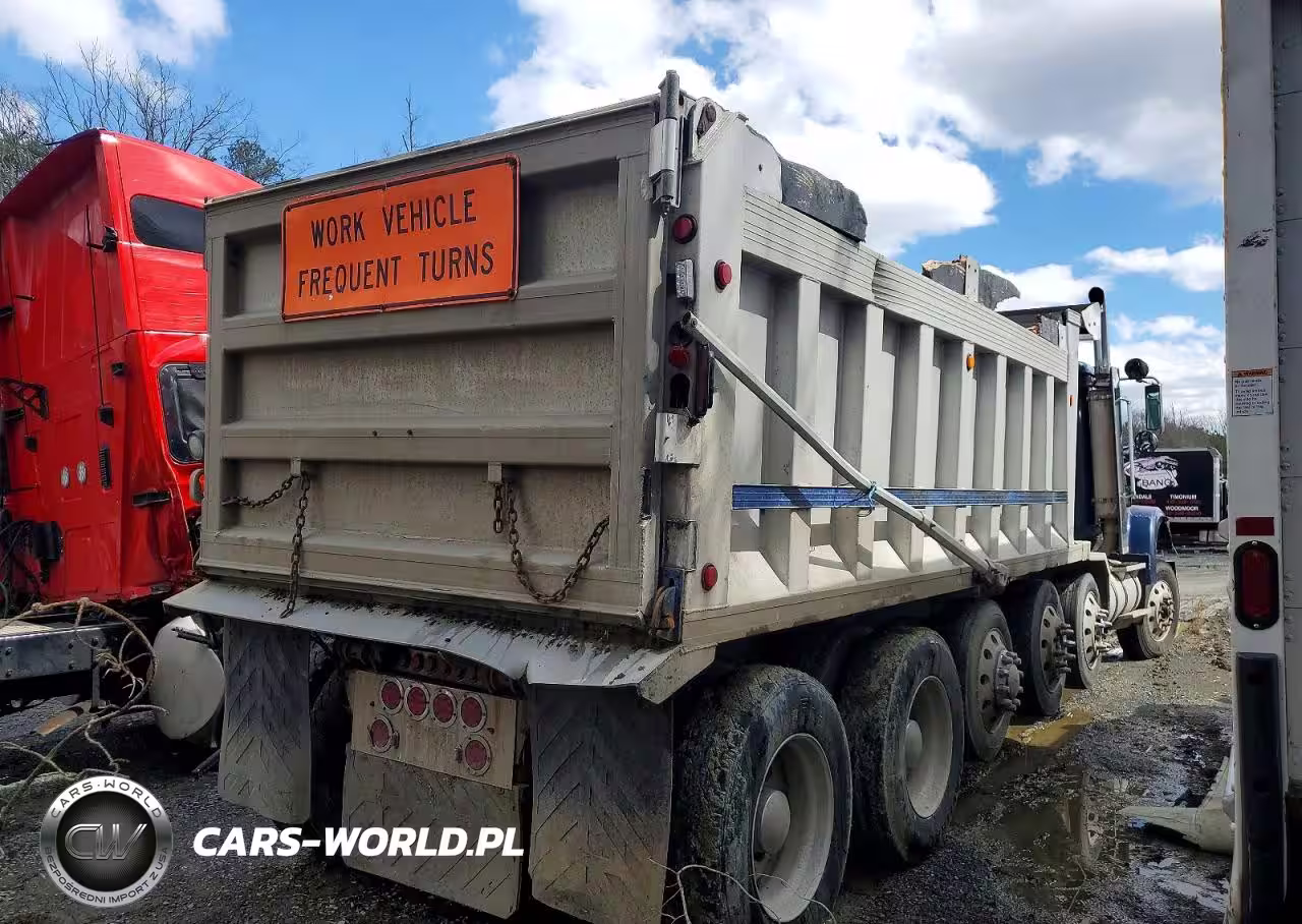 2001 International Df597 Dump Truck VIN:1HTXRAXT61J024537 - 4