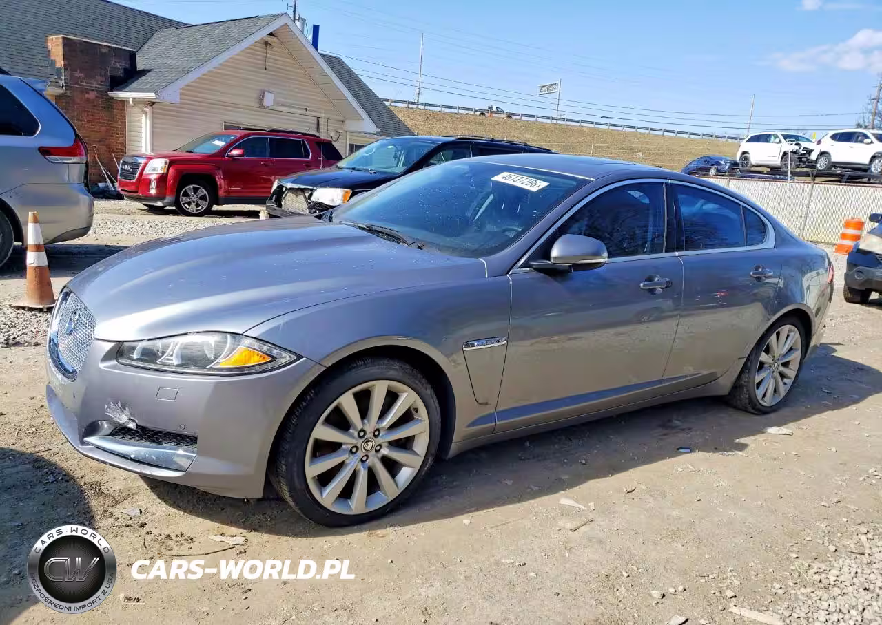 2013 Jaguar Xf