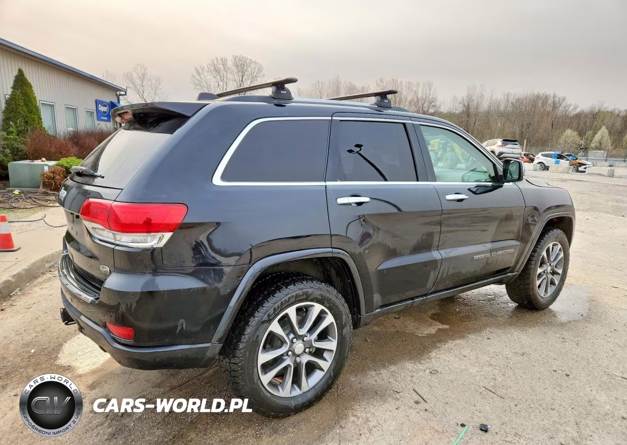 2018 Jeep Grand Cherokee Overland VIN:1C4RJFCG8JC398820 - 3