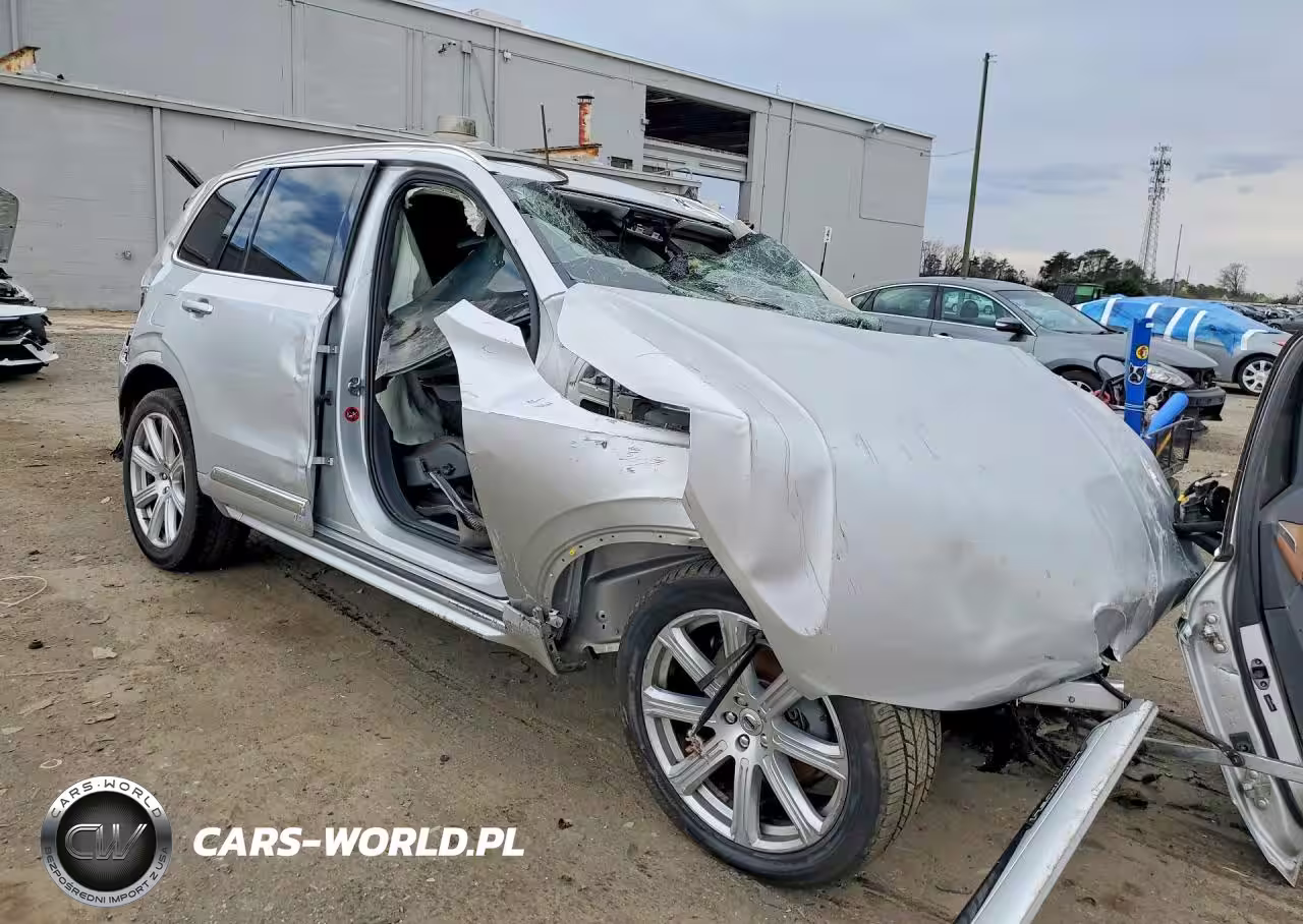 2018 Volvo Xc90 T6 VIN:YV4A22PL8J1380823 - 4