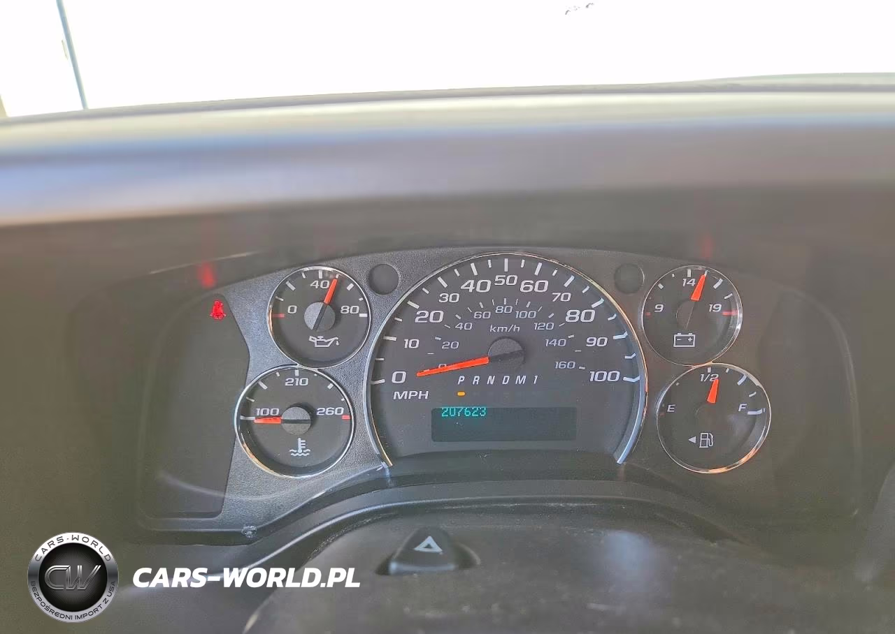 2017 GMC Savana G2500 VIN:1GTW7AFF8H1914266 - 9