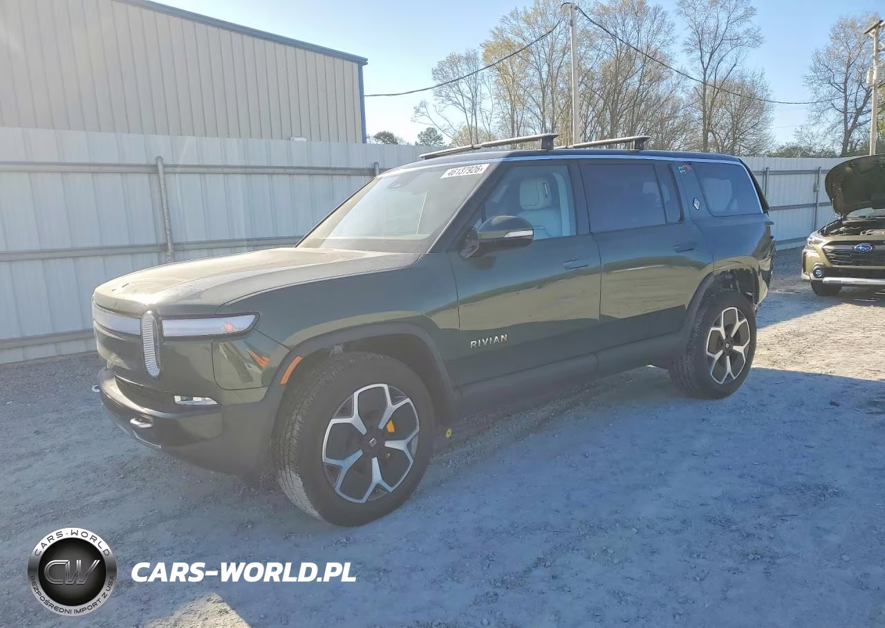 2024 Rivian R1S Adventure