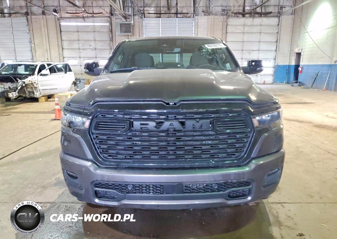 2025 Ram 1500 Big Horn VIN:1C6RRFFG6SN646998 - 5