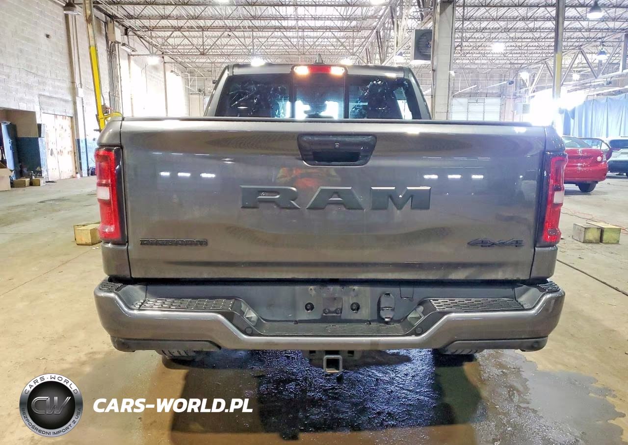 2025 Ram 1500 Big Horn VIN:1C6RRFFG6SN646998 - 6