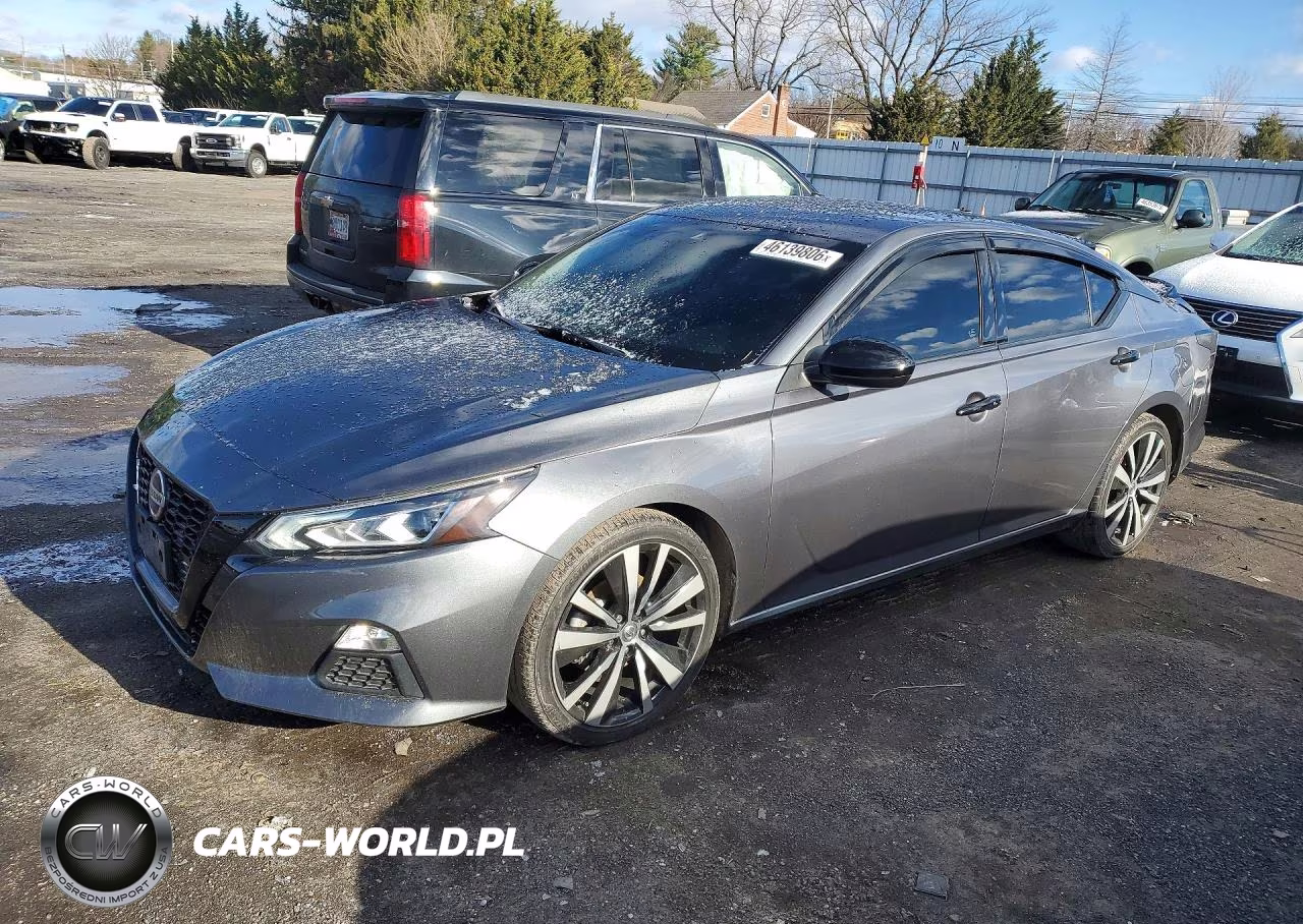 2021 Nissan Altima Sr